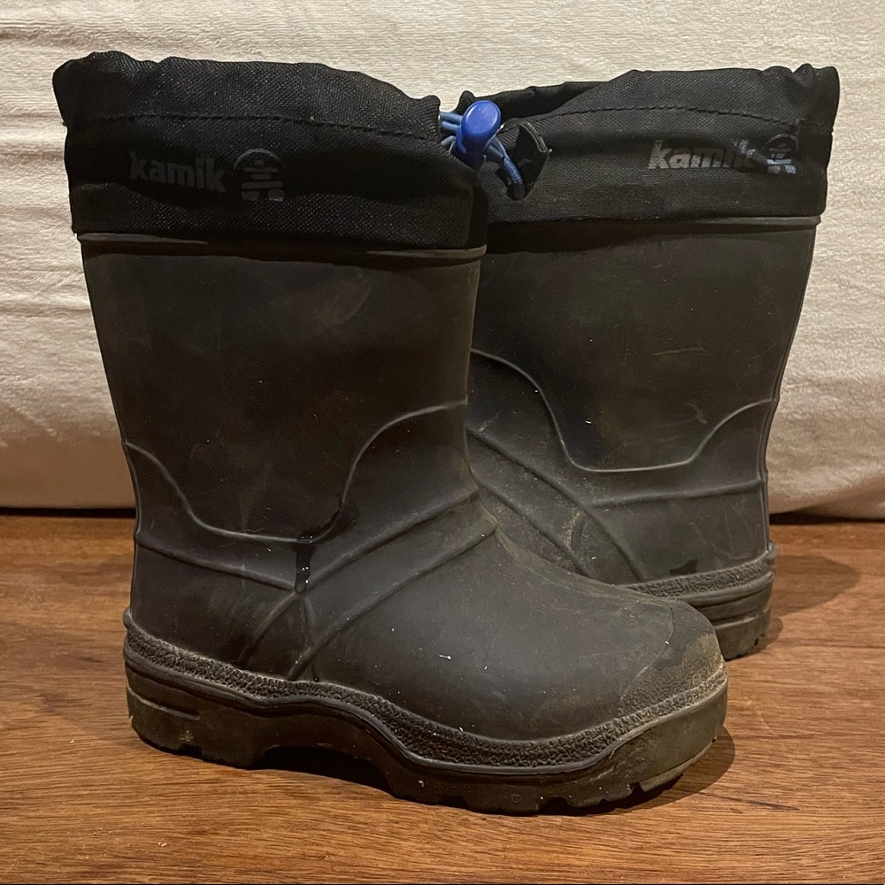 Kamik Kids Snow boots, black size 10 Toddler.